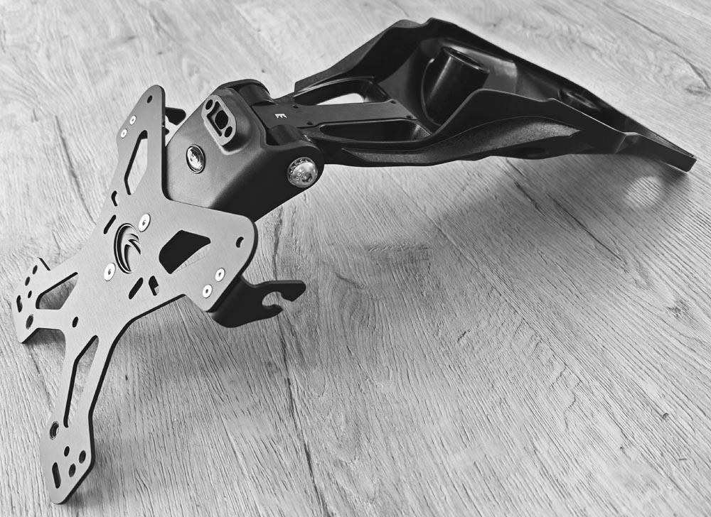 Ducati Multistrada V4 Kennzeichenhalter von Evotech Italien